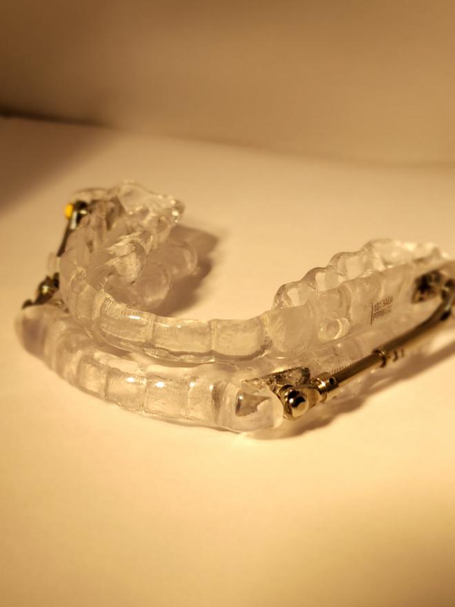 Dr. Robert E. Spatafora | Periodontal Treatment, Dental Cleanings and All-on-6 reg 